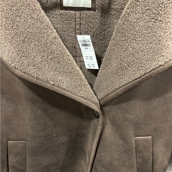 Jacket - Picture 2 of 4